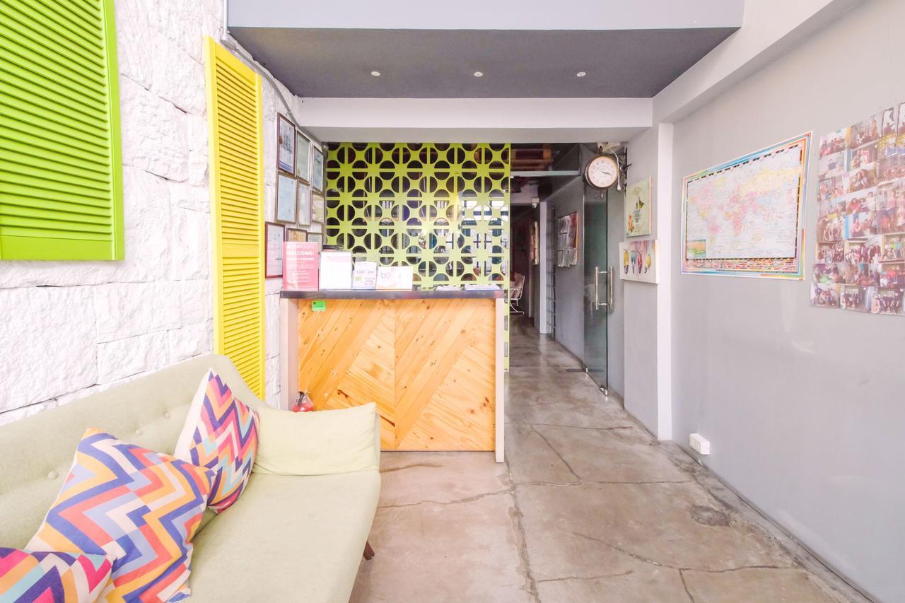 Zen Hostel Danlig St. Makati Макати Экстерьер фото