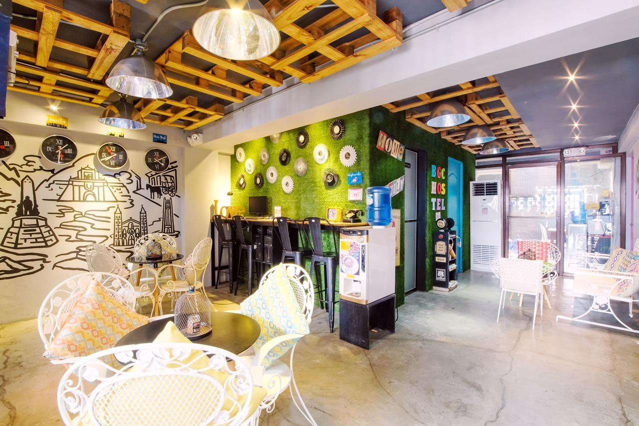 Zen Hostel Danlig St. Makati Макати Экстерьер фото