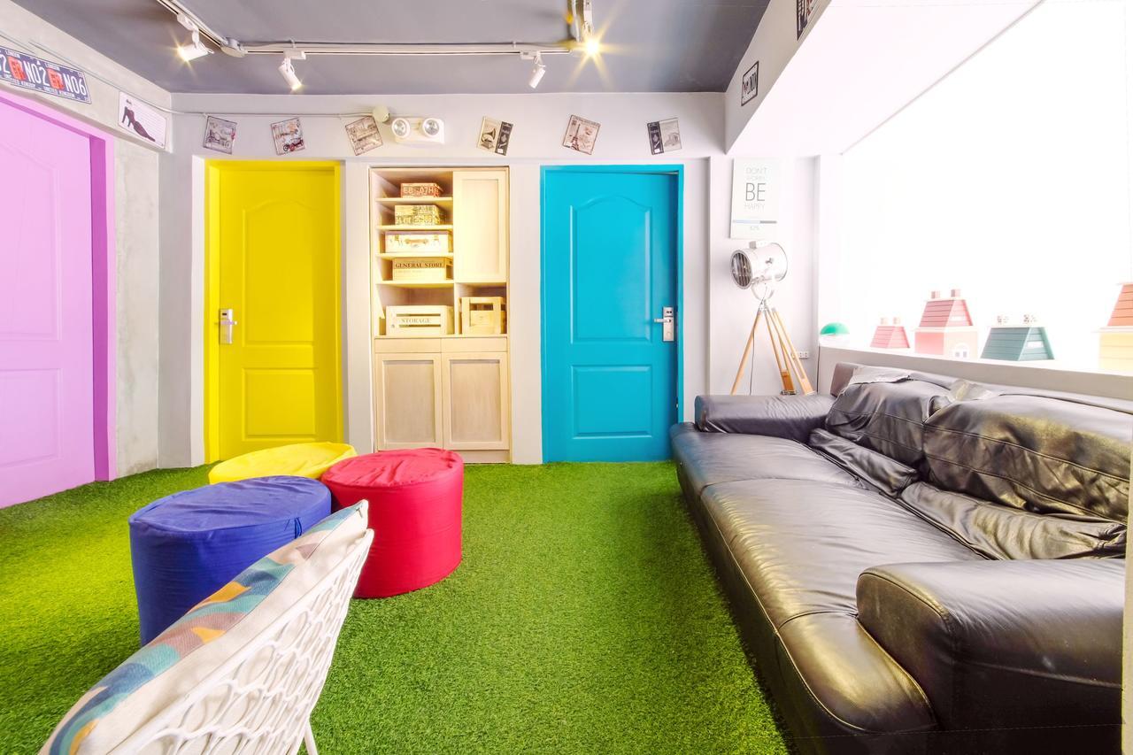 Zen Hostel Danlig St. Makati Макати Экстерьер фото